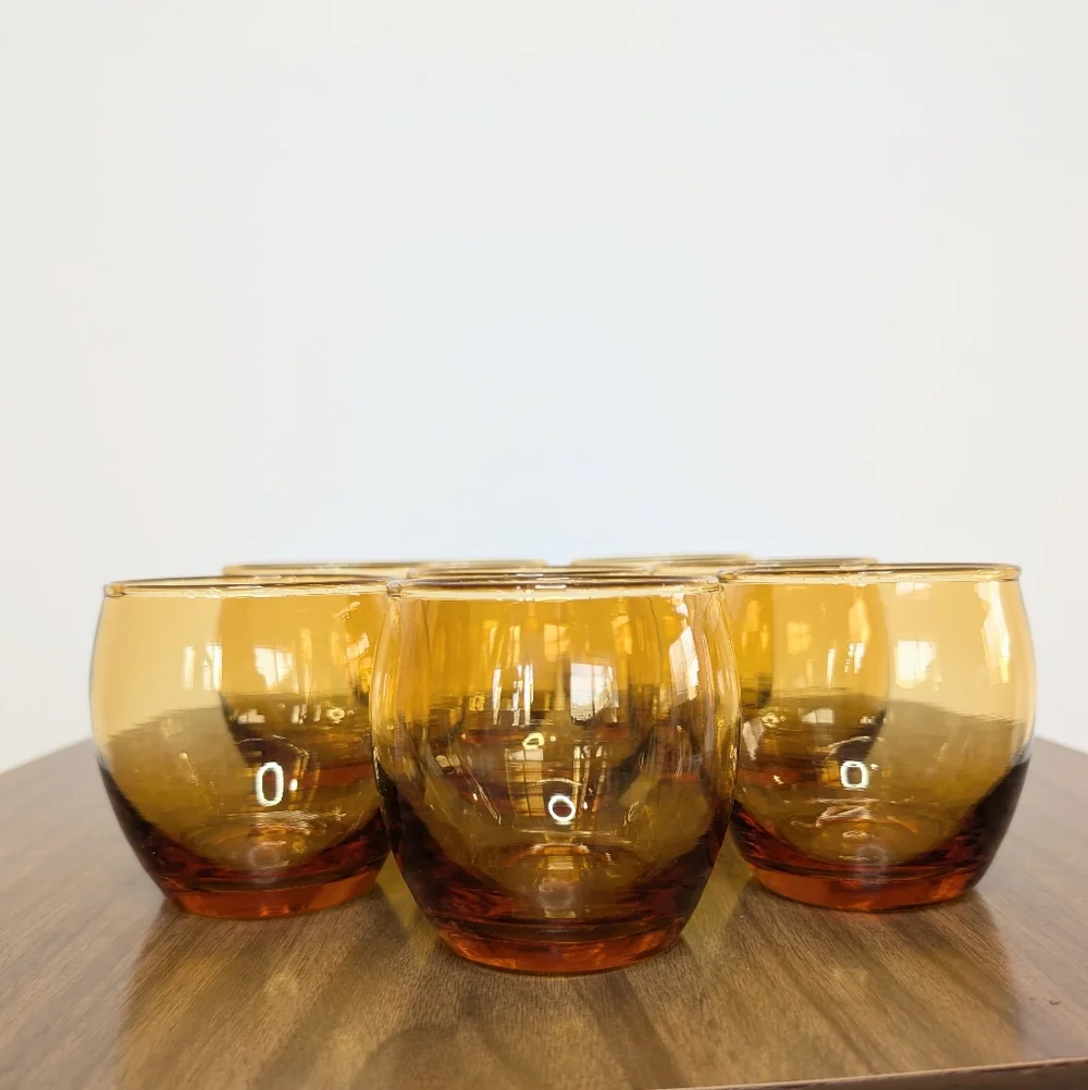 Set Of 8 Vintage 60s 70s MCM Amber Color Roly Poly Glasses Whiskey Stemless Wine